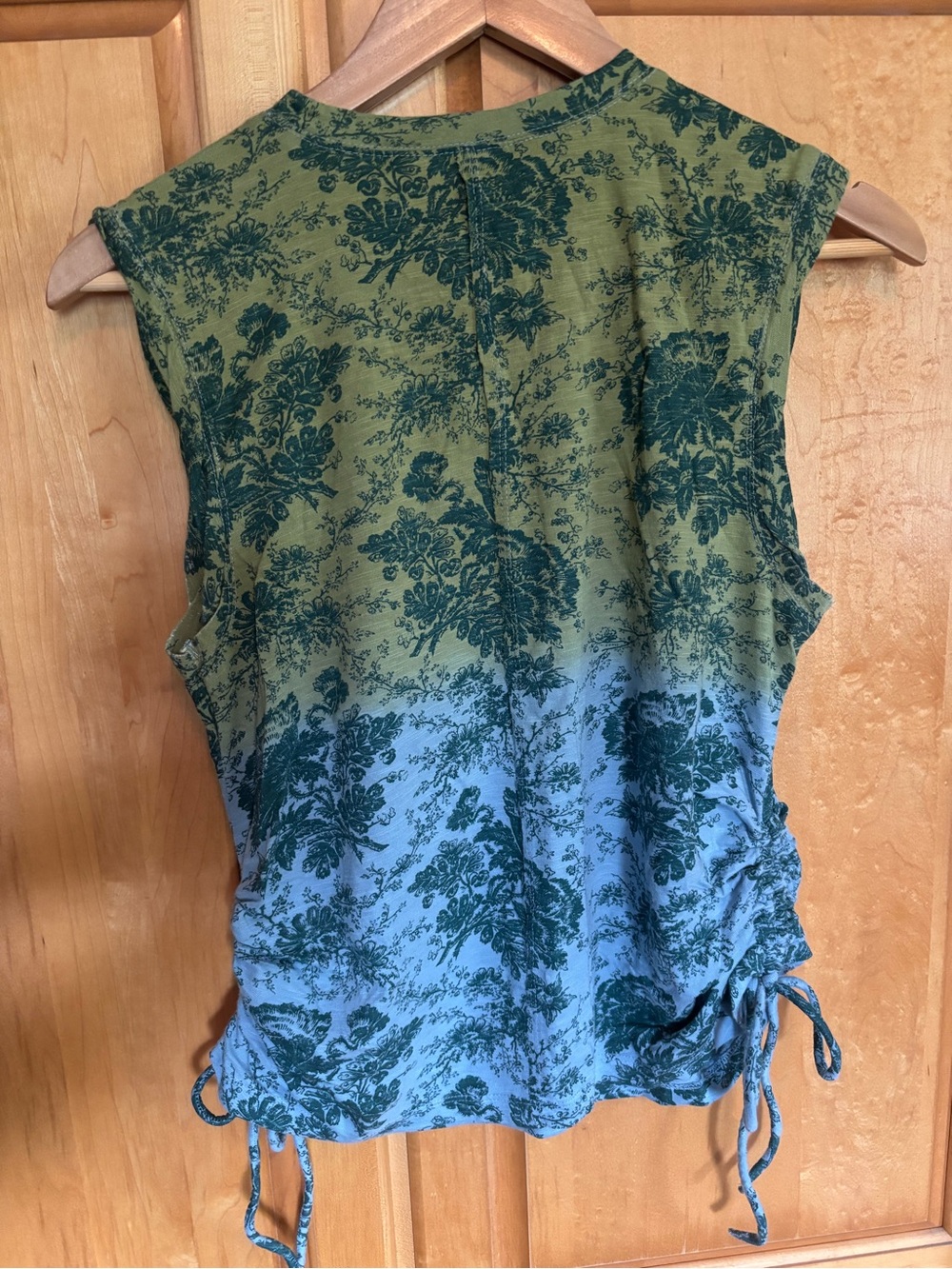 Pilcro Olive Green to Blue Floral Dip-Dye Sleeveless Tank - Picture 2 of 5